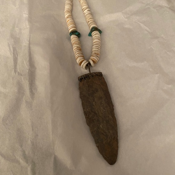 Vintage native arrowhead - Picture 2 of 4